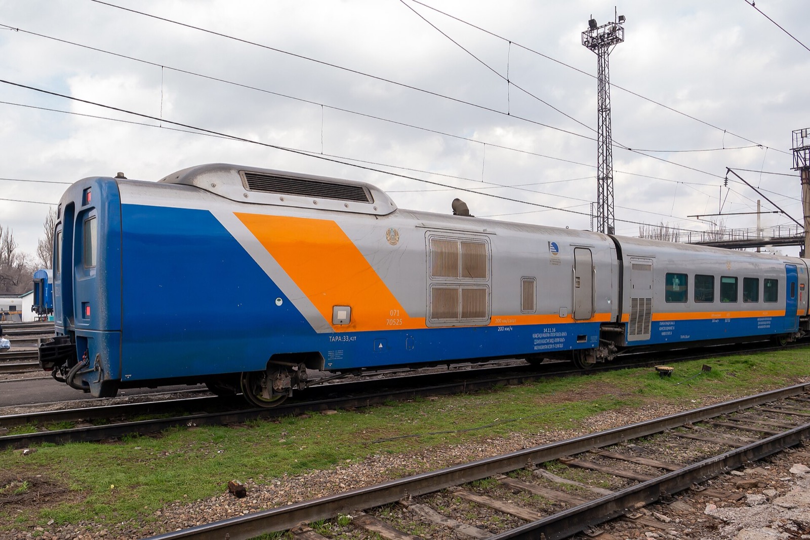 Talgo 200 Tulpar at Almaty-2 station